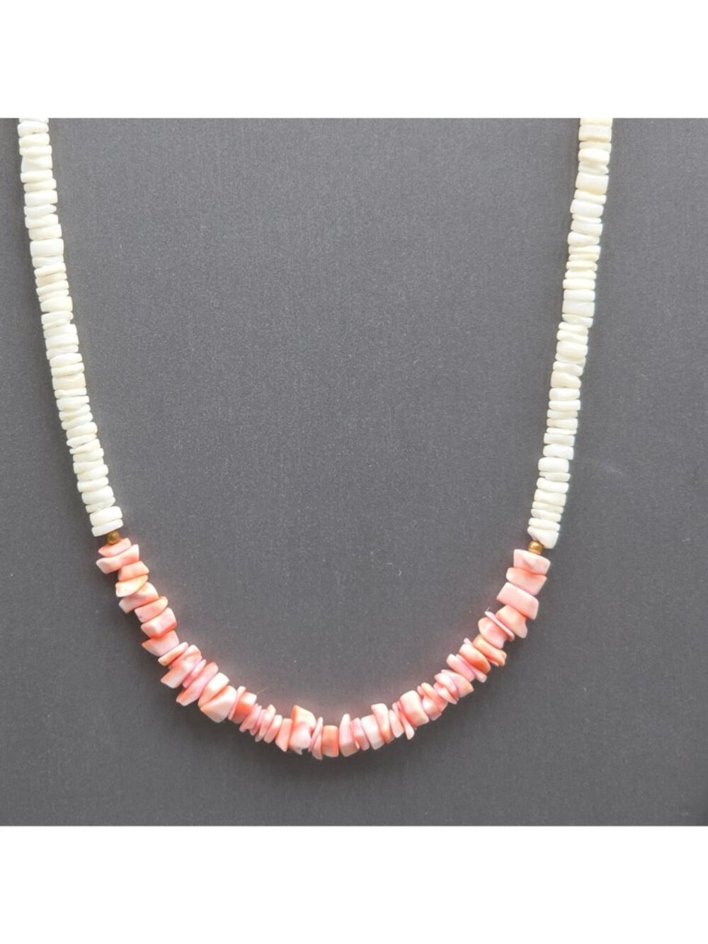 Vintage Puka Shell Coral Choker Necklace Coastal Boho Pink White Beach Jewelry - Picture 2 of 8